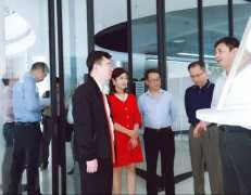 广东省工业和信息化局莅临石家庄睿然注塑加工有限公司调研制造业创新中心建设情况 